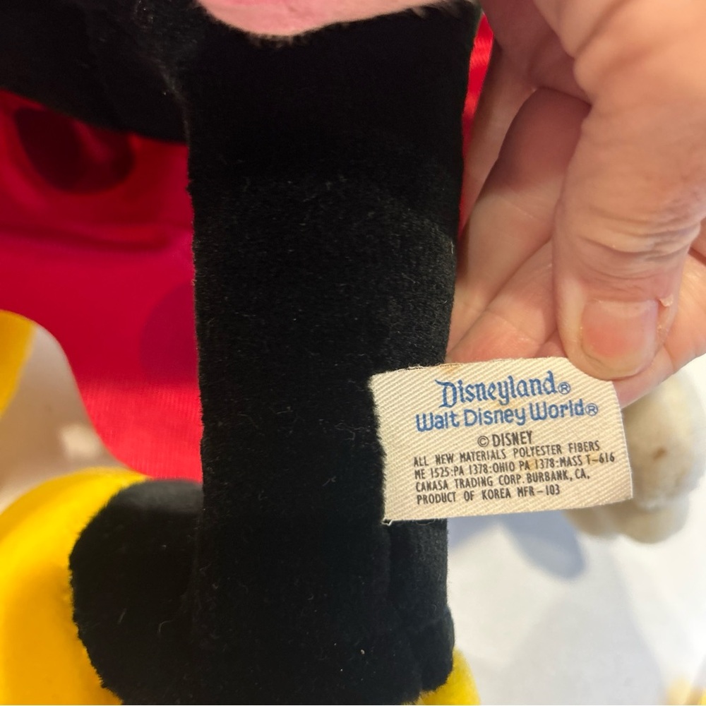Plush vintage Minnie Mouse from Disneyland Disney World - Picture 9 of 9